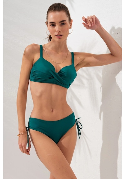 Pierre Cardin Yeşil Balenli Sırt Bağcıklı Bikini Takımı Kaplı Yandan Ipli Toparlayıcı Ince Askılı Geniş Beden Pierre Cardin Yeşil Balenli Sırt Bağcıklı Bikini Takımı Kaplı Yandan Ipli Toparlayıcı Ince Askılı Geniş Beden