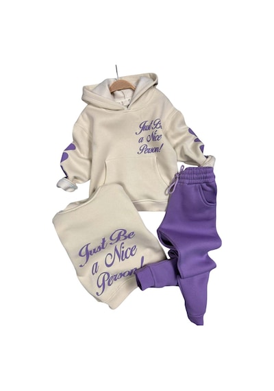 Riccotarz Kız Çocuk Sırt Baskılı Ve Kollarında Yazı Detaylı Sweatshirt Mor Eşofman Takım Mor Riccotarz Kız Çocuk Sırt Baskılı Ve Kollarında Yazı Detaylı Sweatshirt Mor Eşofman Takım Mor