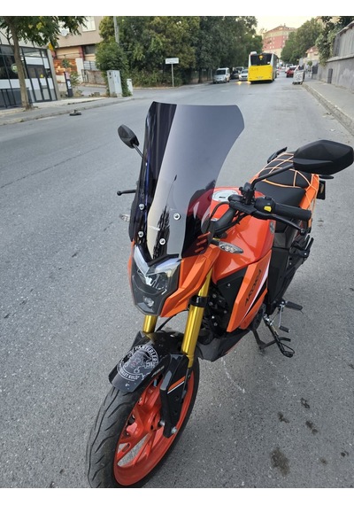Motocam Arora Ars 200 Ön Cam 2022-2026 Model 46cm Siyah Renkli 4mm