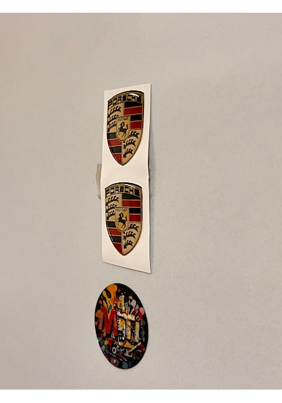 Porsche Damla Sticker Etiket Kabartmalı 3dsilikon Direk Arma Porsche Etiketçilere Özel 2adet 3,5x3cm Çok Renkli