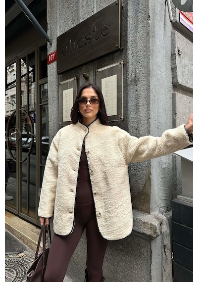 Myloore Bej Kadın Peluş Düğmeli Oversize Ceket Yumuşak Dokulu Mlb134