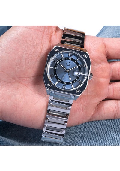 Guess Collection Gcz16001g7mf  Erkek Kol Saati