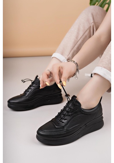 Nesilshoes Modessa 121 Siyah Bağcıklı Hakiki Soft Deri Kadın Ayakkabı