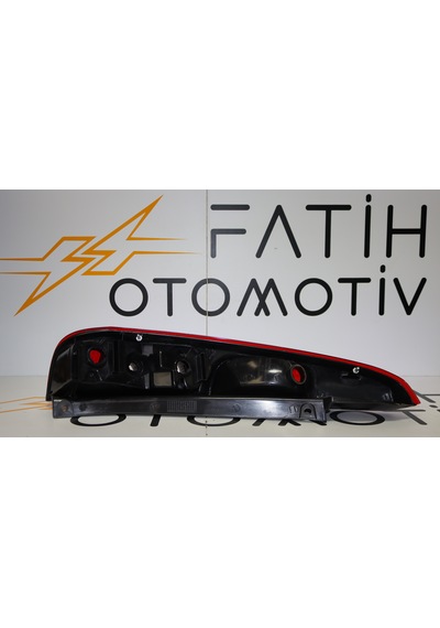 Ford Fiesta 5d 06- Sağ Stop Lambası R 6s61-13a602-ag