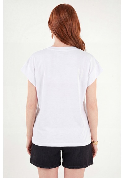 Lela Pamuklu Rahat Kalıp Bisiklet Yaka T Shirt Bayan T Shirt 5866955 Beyaz