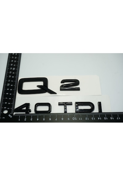 Audi Q2 40 TDi Parlak Siyah ABS 3M 3D Bagaj Yazı Logo Ürü