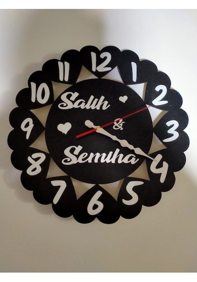 Duvar Saati Aile Sadeti Tüm Aile Bireylerinin İsmi Yazılı Gümüş - Siyah
