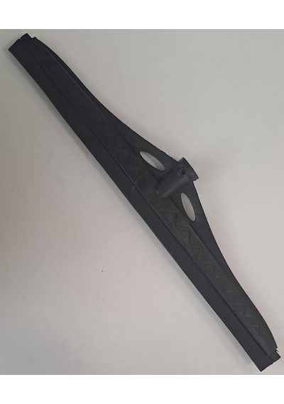 Plastik Yersil Büyük 55 Cm Çok Renkli