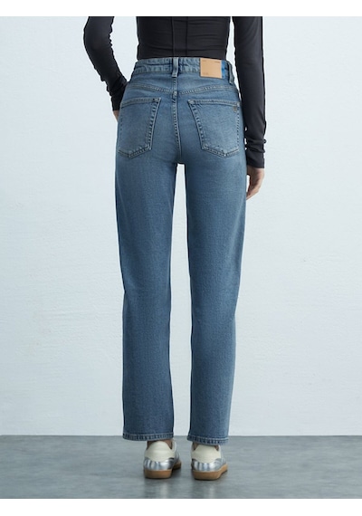 Ltb New Wanda Dar Paça Rahat Kesim Jean Pantolon 010095186016117 55979 Karışık Ltb New Wanda Dar Paça Rahat Kesim Jean Pantolon 010095186016117 55979 Karışık