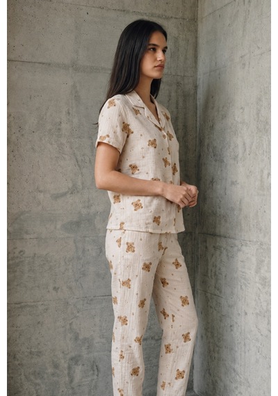 V Yaka Düğmeli Casual Kırık Beyaz Pijama Takımı