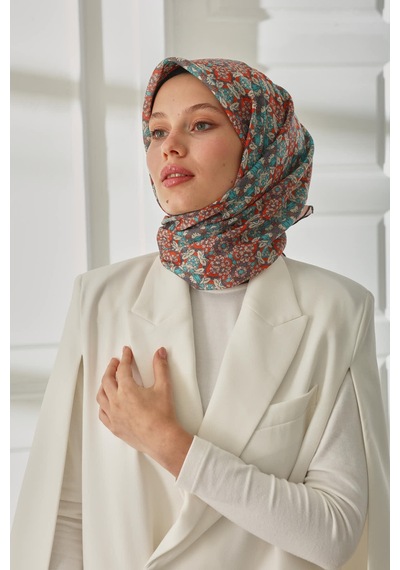 Silk Home Soft Eşarp 73093-19 Gök Mavi, Kırmızı, Ekru, Koyu Gri