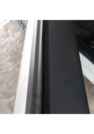 Oto Cam Arasi Ses Soguk Engelleyici Fitil 4 Metre 387485735