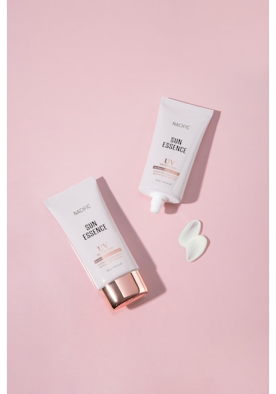NACIFIC Sun Essence SPF50+ PA++++ ,  Hafif Dokulu Güneş Koruyucu + Nemlendirici Esans