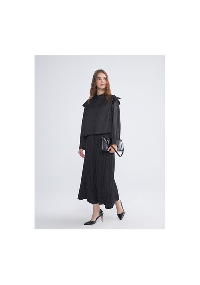 LC Waikiki Alıta Cıty Farkıyla Lcw Modest Siyah Saten Düz Bağlamalı Yaka Uzun Kollu Kadın Bluz Siyah - 929700777 Siyah LC Waikiki Alıta Cıty Farkıyla Lcw Modest Siyah Saten Düz Bağlamalı Yaka Uzun Kollu Kadın Bluz Siyah - 929700777 Siyah