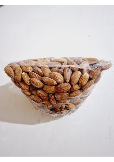 Badem İçi Çiğ 500 G