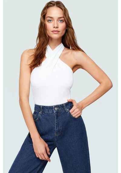 Ersefa Kadın Yazlık Örme Bluz Boyundan Bağlamalı Fitted Kalıp %100 Pamuk Beyaz