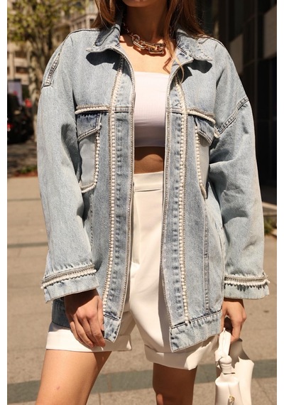 Femelle Kadın Mavi İnci Taş İşlemeli Denim Oversize Kot Ceket