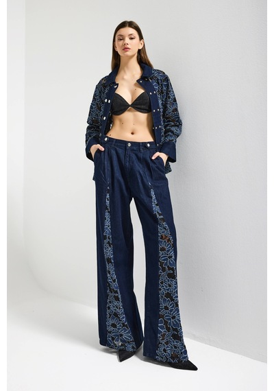 Itsbasic Kadın İndigo Selvedge 7s6-50 Wide Leg Dantel Nakış Detaylı Özel Tasarım Denim Jean Itsbasic Kadın İndigo Selvedge 7s6-50 Wide Leg Dantel Nakış Detaylı Özel Tasarım Denim Jean