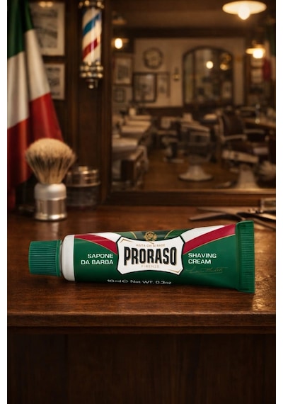 Valerio Moretti Ahşap Saplı Klasik Tıraş Bıçağı + Proraso Shaving Cream 10 Ml Seyahat Tıraş Seti