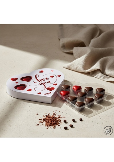 Nutat - I Love You Kutulu Fındık Kremalı Hediye Kalp Çikolata 135 Gr.