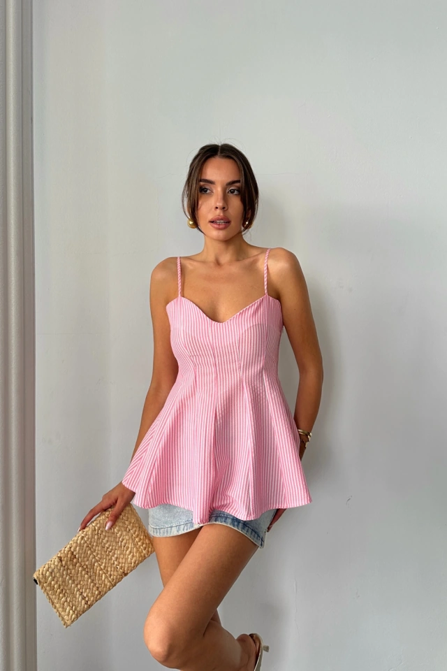 Sidelya Concept Çizgili Gofre Askılı Pens Detaylı Bluz - Pembe Pembe