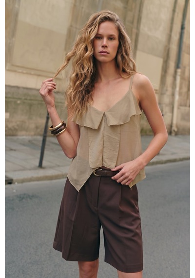 Sateen Fırfır Detaylı Askılı Bluz - Bej-137723