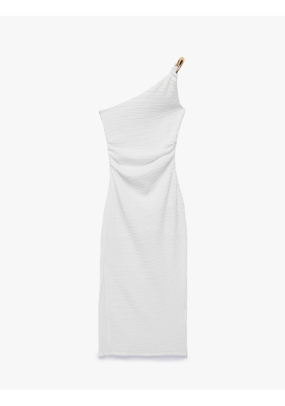 Koton Koton X Sibil Çetinkaya - Bürümcük Kumaş Asimetrik Yaka Aksesuarlı Tek Omuz Bodycon Elbise Kırık Beyaz 6sak80113uk Ekru