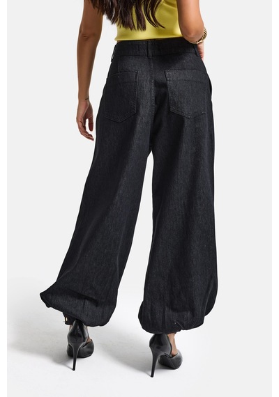 Itsbasic Kadın Su Yıkama Siyah 7s6-51 Jogger Fit Paça Detaylı Özel Tasarım Denim Jean