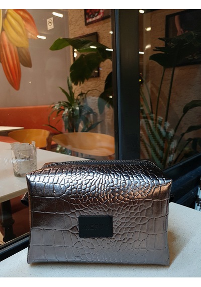 Meryy Collection Rugan Suni Deri Görünümlü Makyaj Çantası