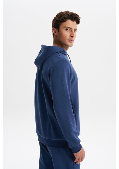 AR-MA Arma Erkek Slim Fit Örme Interlok Kapüşonlu Kanguru Cepli Sweatshirt Yazı Baskılı %80 Pamuk %14 Polyester %6 Elastane K30254685302 İndigo-i1 AR-MA Arma Erkek Slim Fit Örme Interlok Kapüşonlu Kanguru Cepli Sweatshirt Yazı Baskılı %80 Pamuk %14 Polyester %6 Elastane K30254685302 İndigo-i1