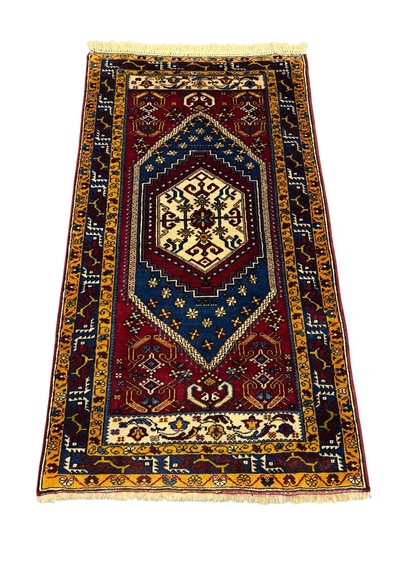 El Dokuma Sıfır Yahyalı Halısı 104x191 Kök Boya %100 Yün Halı Kırmızı