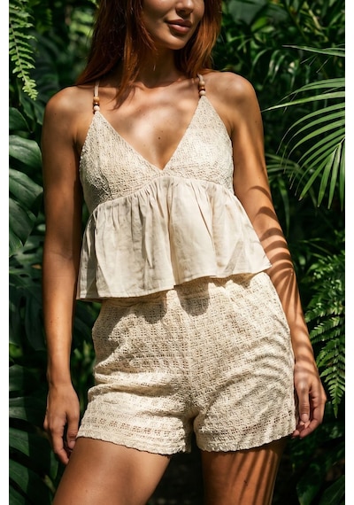 Fashion Cocktail Sunset Ajurlu Tığ İşi Ham Keten Ekru Dantel İşlemeli Volanlı Boncuklu Crop Ve Lastikli Şortlu Lüks Tropikal Yazlık Bohem Boho Set Takım Fashion Cocktail Sunset Ajurlu Tığ İşi Ham Keten Ekru Dantel İşlemeli Volanlı Boncuklu Crop Ve Lastikli Şortlu Lüks Tropikal Yazlık Bohem Boho Set Takım