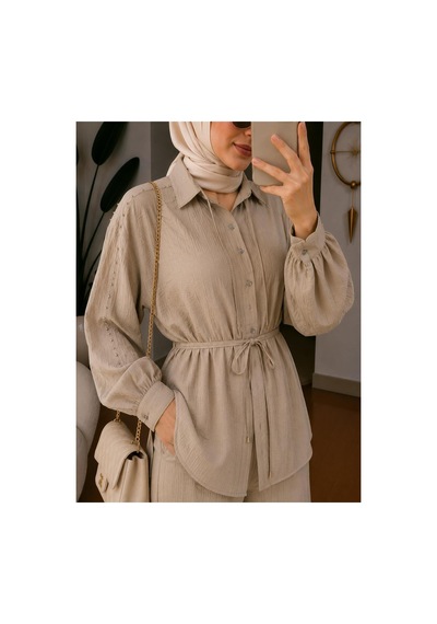 Hira Life Fashion Kadın Kolu Taş Detaylı Bel Bağlamalı Salaş Keten Gömlek Pantolon İki 'li Şık Takım Bej Bej Hira Life Fashion Kadın Kolu Taş Detaylı Bel Bağlamalı Salaş Keten Gömlek Pantolon İki 'li Şık Takım Bej Bej