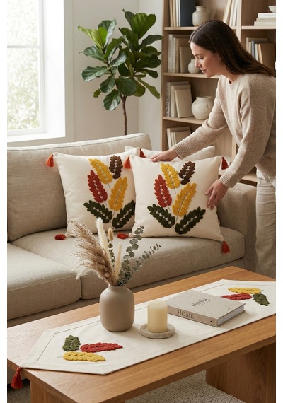 Autumn Leaf Punch Nakışlı Kırlent & Runner Seti 2 Kare Kırlent Kılıfı + 1 Runner Bej