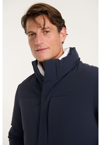 Ac&Co / Altınyıldız Classics Erkek Lacı Standart Fit Normal Kesim Dik Yaka Fermuarlı Fleto Cepli Kaban Laci Ac&Co / Altınyıldız Classics Erkek Lacı Standart Fit Normal Kesim Dik Yaka Fermuarlı Fleto Cepli Kaban Laci