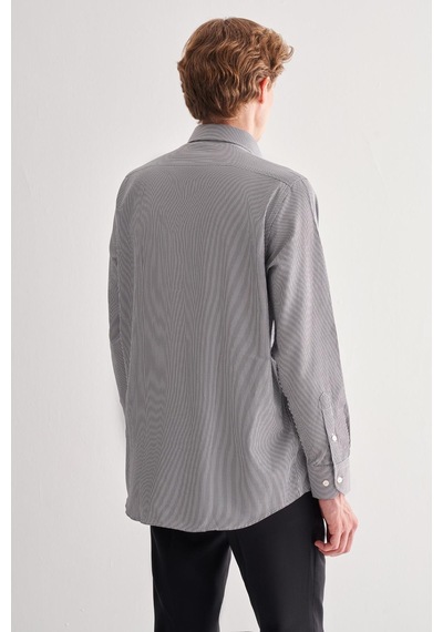 İmza Beyaz - Siyah Sert Yaka Çizgili Desen Uzun Kol Comfort Fit Pamuklu Gömlek 1004255178 Beyaz - Siyah İmza Beyaz - Siyah Sert Yaka Çizgili Desen Uzun Kol Comfort Fit Pamuklu Gömlek 1004255178 Beyaz - Siyah