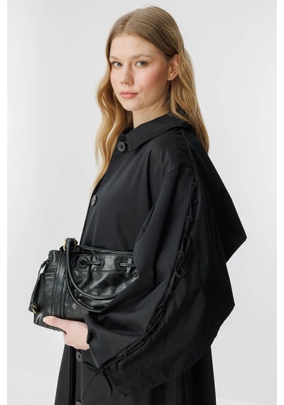 Hooopstore Rose Pelerin Detaylı Siyah Trençkot