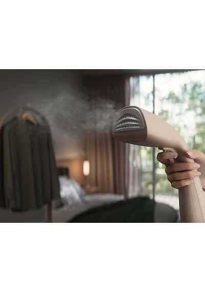 E7hs2-8wb Refine 700 Buharlı Kırışık Giderici 1600w 28 G/dk Buhar 45 Sn Isınma Dikey Buhar 3 M 360 Kablo Damlatma Emniyeti El Tipi Dikey Ütü