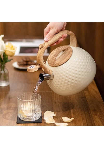 Valkyrie Modern Tasarım Düdüklü Kettle 3l Paslanmaz Çelik Ergonomik Su Isıtıcı Çaydanlık Islıklı Krem
