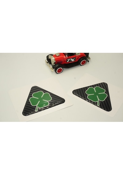 Alfa Romeo Yonca Logo Yan Çamurluk 3M 3D Karbon Damla Logo Amblem (547073915)