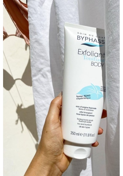 Byphasse Doğal Volkanik Tanecikli Canlandırıcı Vücut Peeling 350 ML