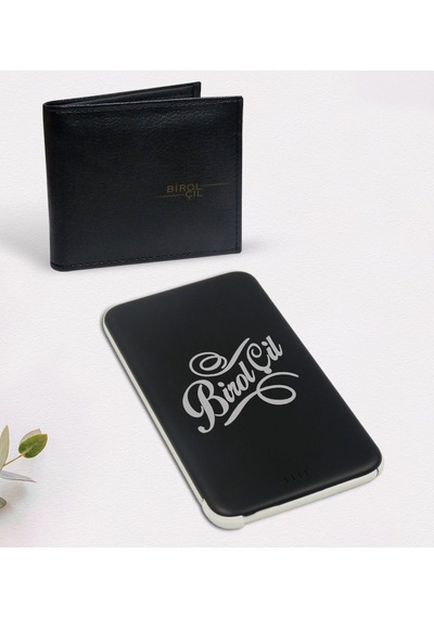 Kişiye Özel Isimli Siyah Cüzdan Ve 5.000 Mah Powerbank Set (512122232)