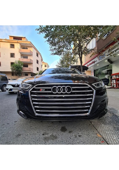 Audı A3 S3 Panjur 2016-2020 Arası Uyumlu Grille S3 Sıyah-Krom