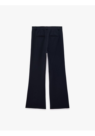 Koton Yüksek Bel Metal Düğme Aksesuarlı Cepli Regular Fit Geniş Paça Pantolon Lacivert 7wak40012uw
