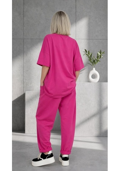 Byemelika Üzeri Taş Baskı Detaylı, Oversive, Bel Lastik Detaylı Bluz & Pantolon Takım Pembe Byemelika Üzeri Taş Baskı Detaylı, Oversive, Bel Lastik Detaylı Bluz & Pantolon Takım Pembe