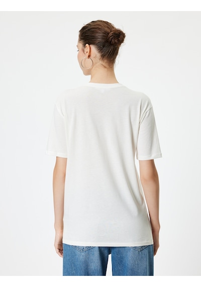 Koton Oversize Tişört Slogan Baskılı Bisiklet Yaka Kısa Kollu Pamuklu Ekru 4sal11206ık Ekru Koton Oversize Tişört Slogan Baskılı Bisiklet Yaka Kısa Kollu Pamuklu Ekru 4sal11206ık Ekru