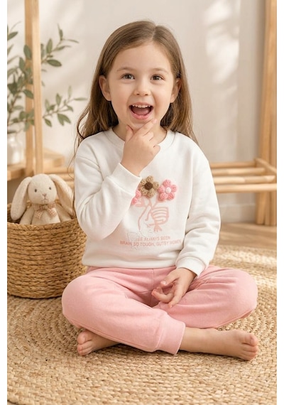 Emila Kids Kız Çocuk Eşofman 2'li Takım - Çiçek Nakış& Baskılı 2 İplik Pamuk Beyaz - Pembe Emila Kids Kız Çocuk Eşofman 2'li Takım - Çiçek Nakış& Baskılı 2 İplik Pamuk Beyaz - Pembe