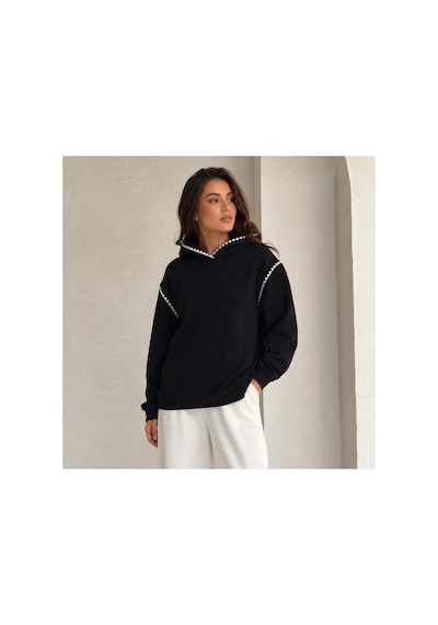 Herkesemoda Yaka Ve Kol Nakış Detaylı Kapüşonlu 2 İplik Şardonlu Sweatshirt Siyah