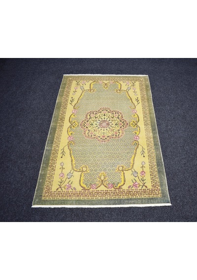 Zehra Abla Halı Vintage El Dokuma Enfes Eskitme Sarı Kula İzmir Yün Halı 7451 Çok Renkli