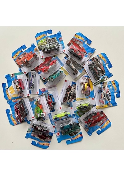 Hotwheels 10'lu Başlangıç Seti - Onlu Farklı Model Araba Diğer